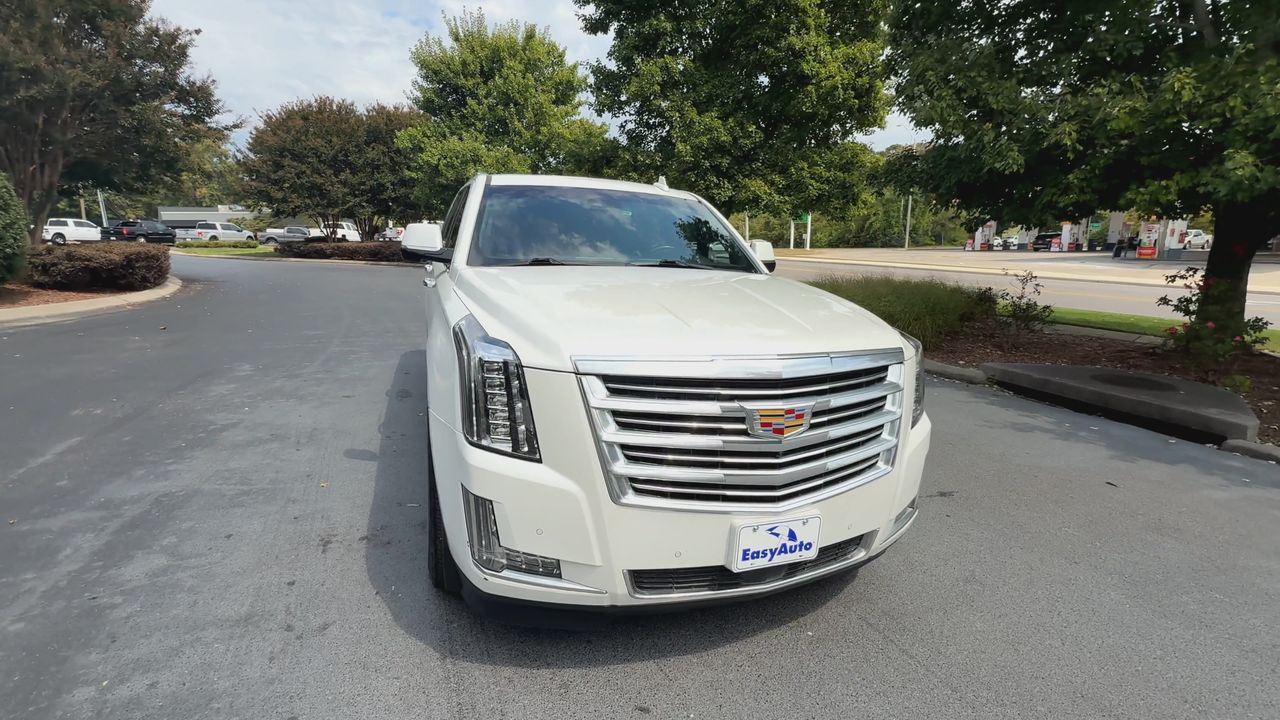 2016 Cadillac Escalade ESV Platinum photo 3