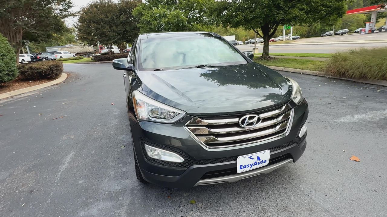 2013 Hyundai Santa Fe Sport photo 2