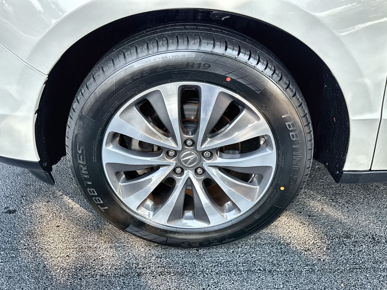 2015 Acura MDX Technology Entertainment photo 10