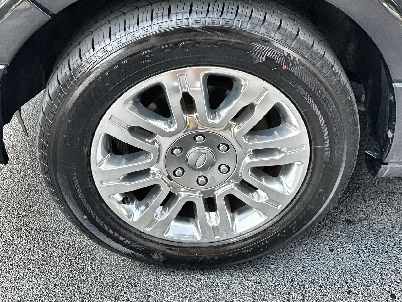 2013 Ford Expedition EL Limited photo 10