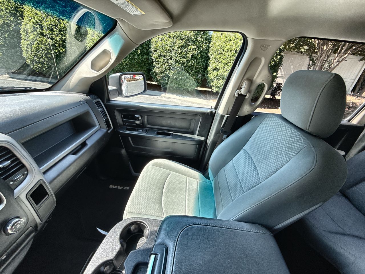 2018 Ram 1500 Express photo 18