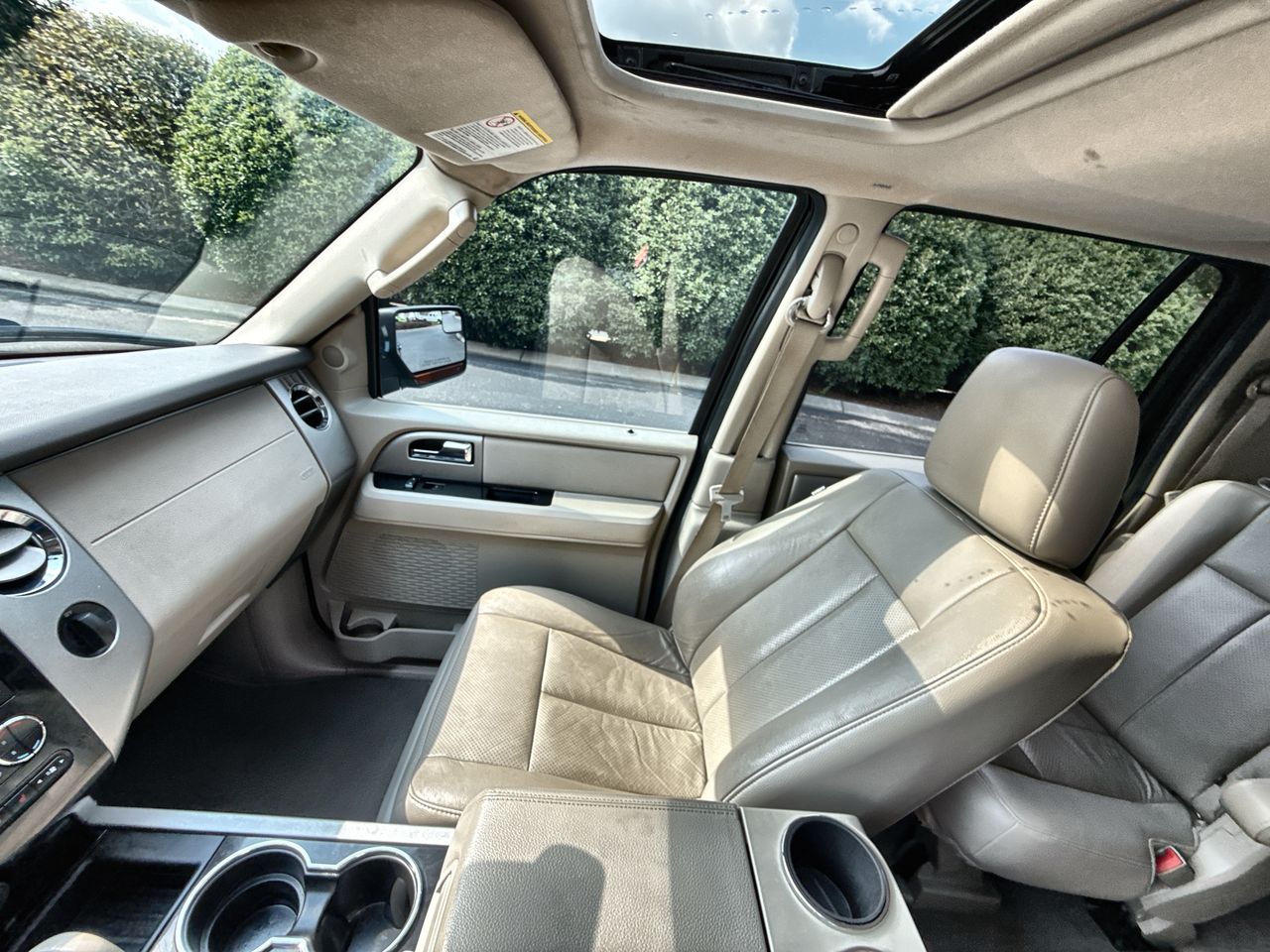 2013 Ford Expedition EL Limited photo 19
