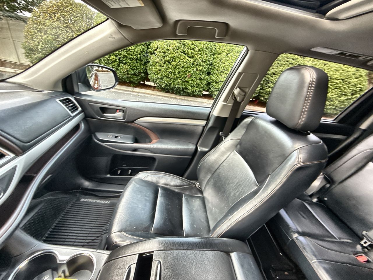 2014 Toyota Highlander Base Hybrid photo 17