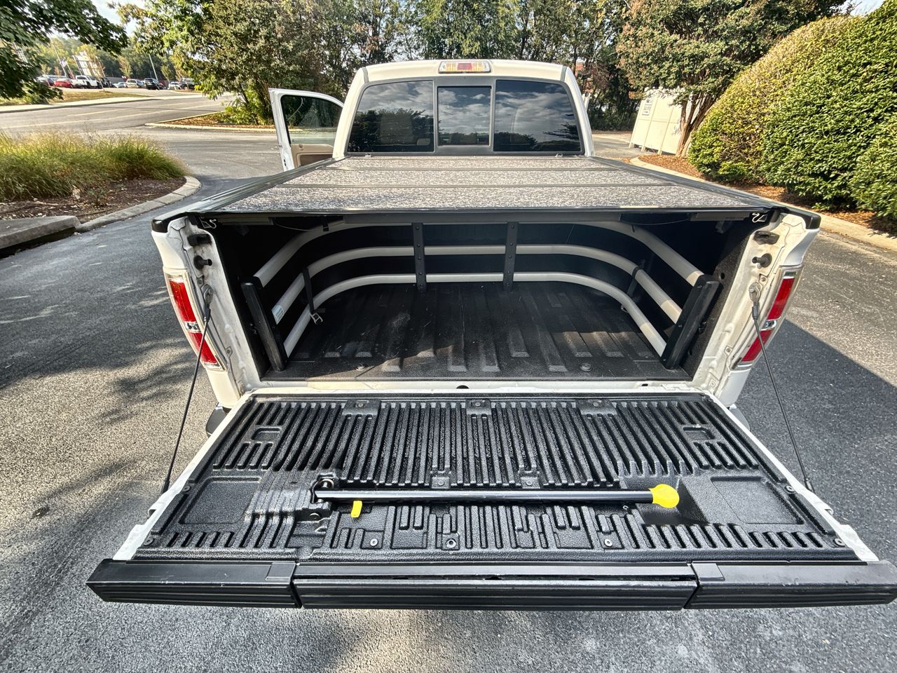 2014 Ford F-150 Lariat photo 22