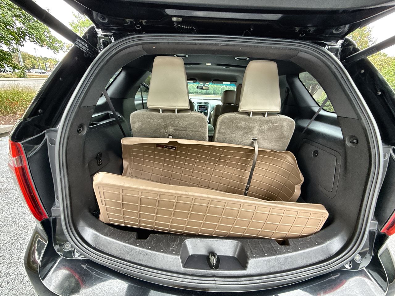 2015 Ford Explorer Limited photo 23