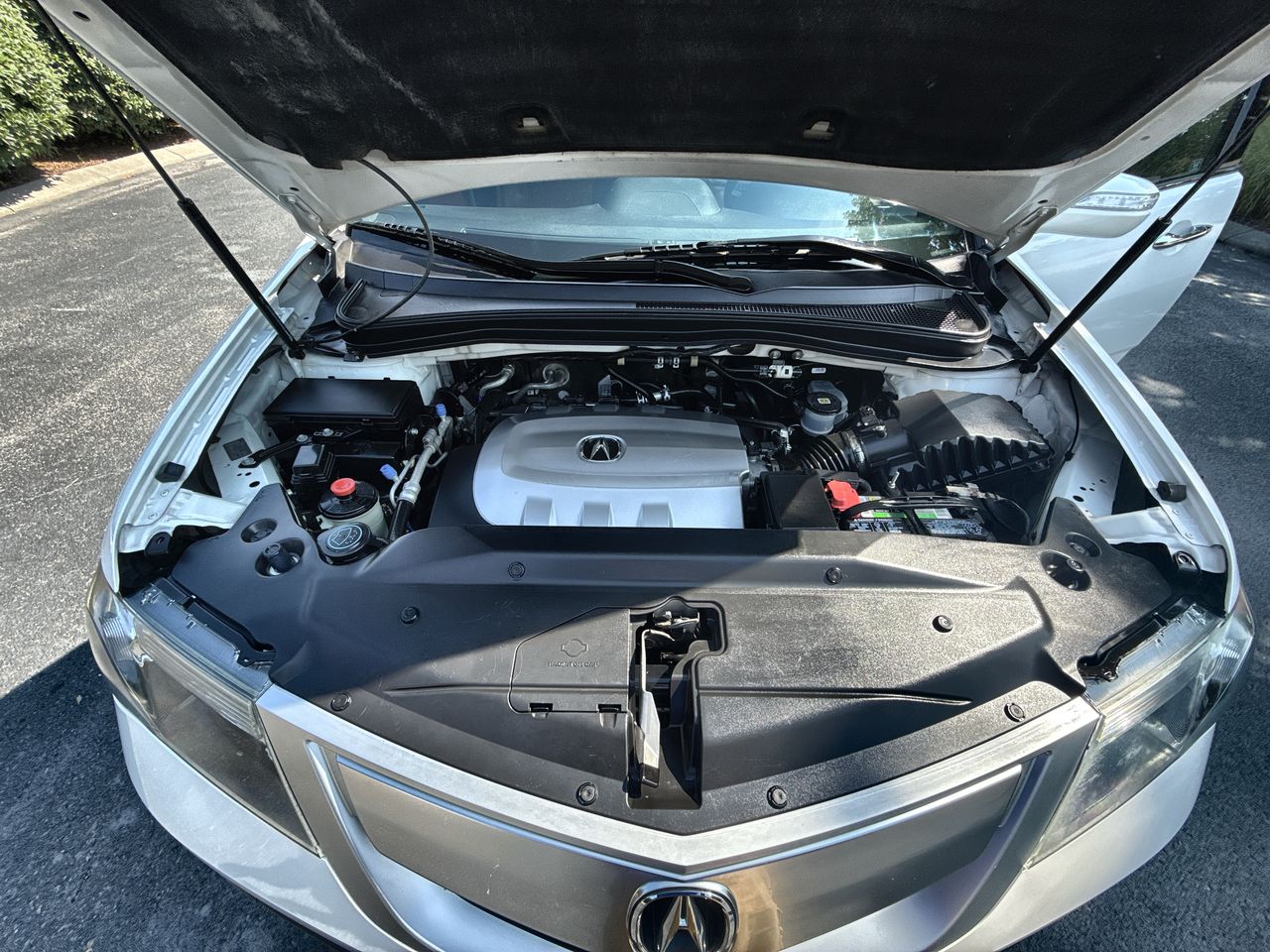 2012 Acura MDX Advance photo 11