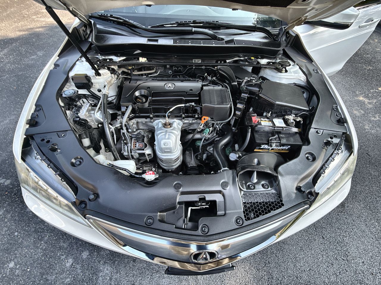 2016 Acura TLX Base photo 11