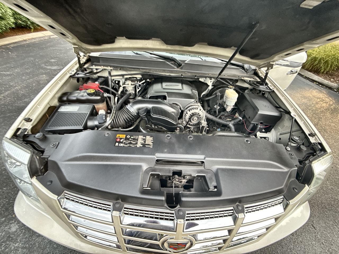 2014 Cadillac Escalade ESV Luxury photo 11