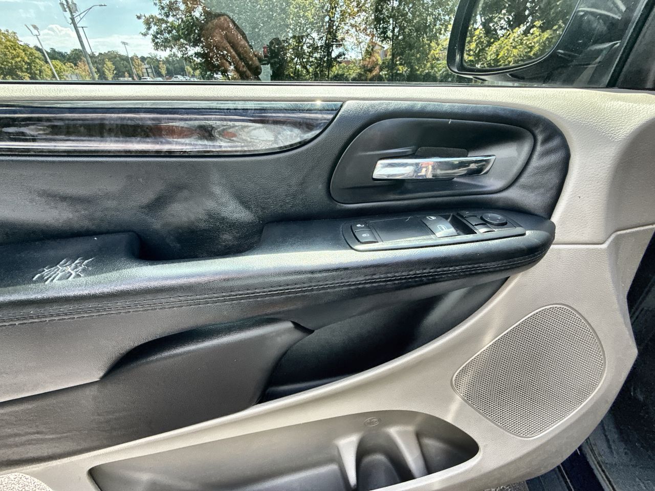 2016 Dodge Grand Caravan SE photo 12