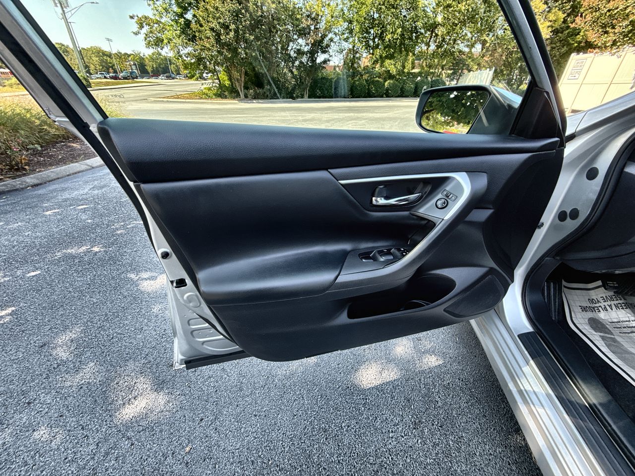2016 Nissan Altima 2.5 S photo 12