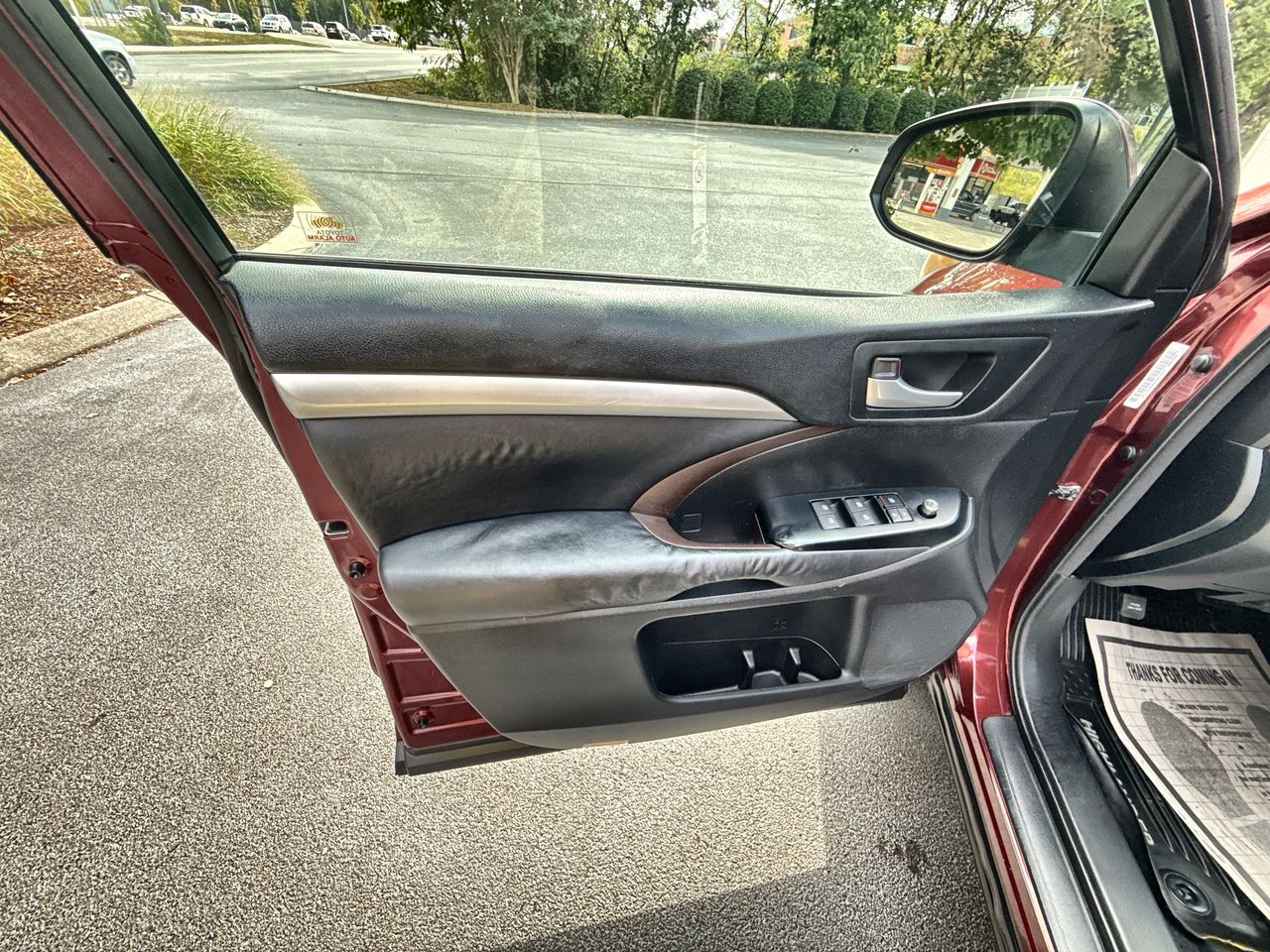 2014 Toyota Highlander Base Hybrid photo 9
