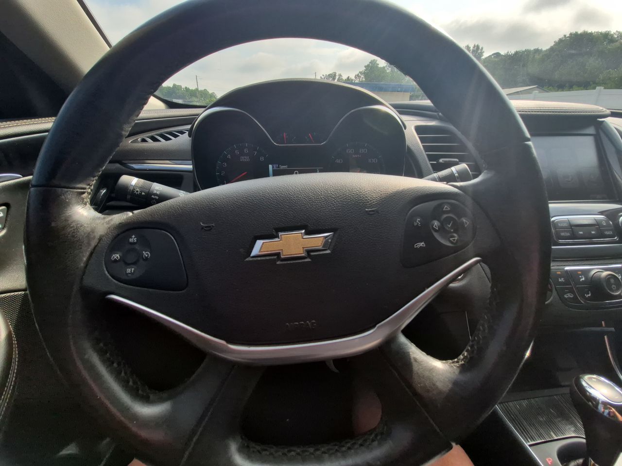 2018 Chevrolet Impala 1LT photo 13