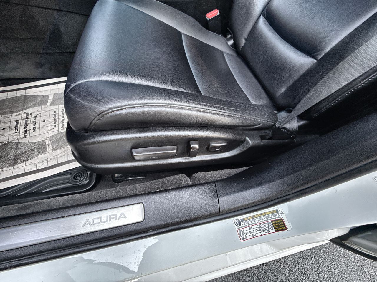2016 Acura TLX Base photo 13