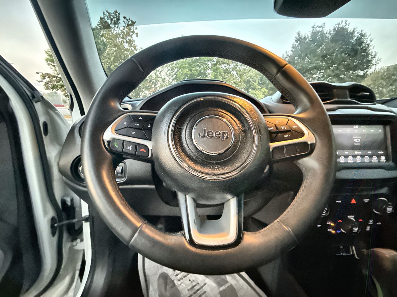 2018 Jeep Renegade Latitude North Edition photo 14
