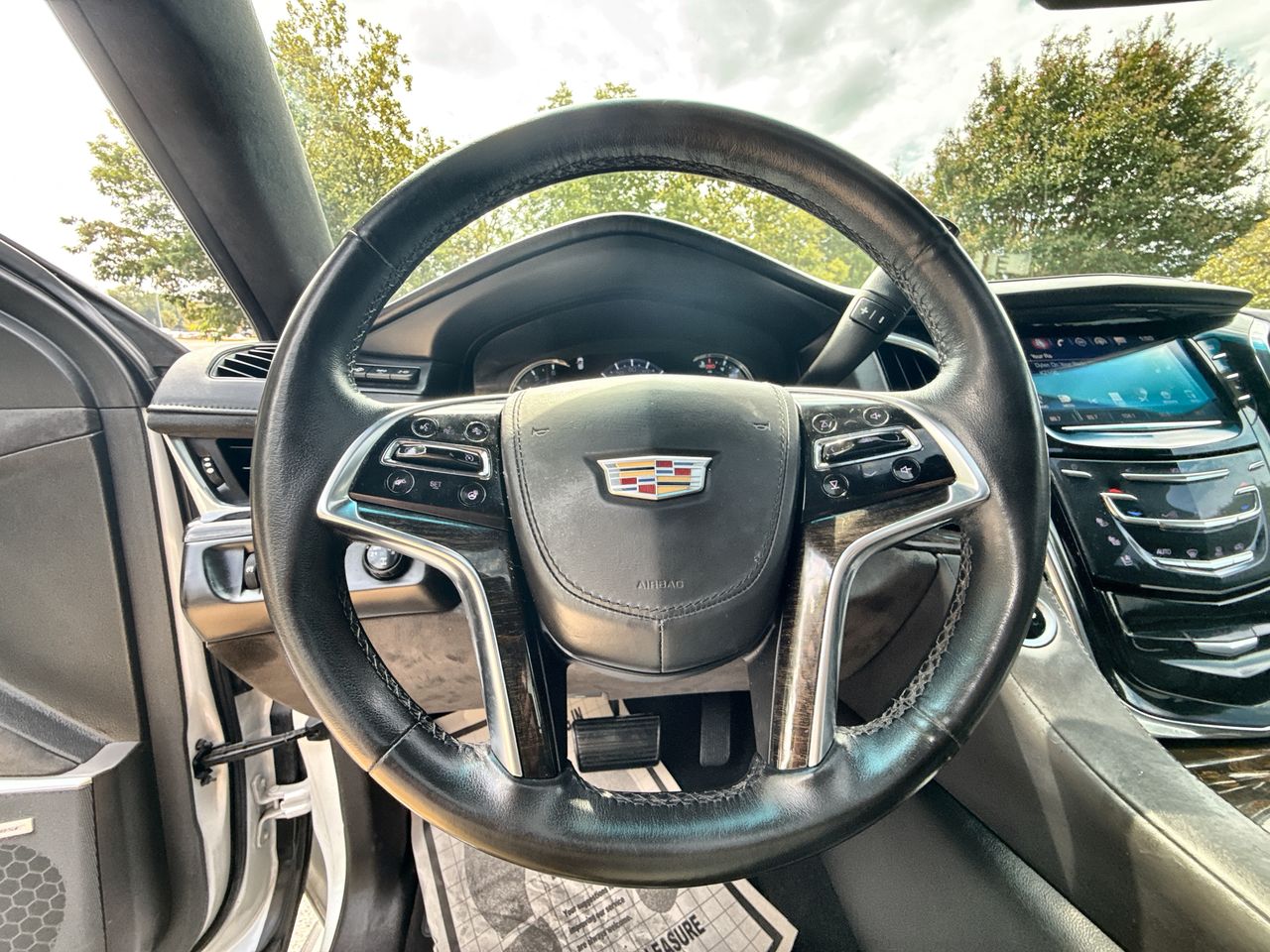 2016 Cadillac Escalade ESV Platinum photo 15