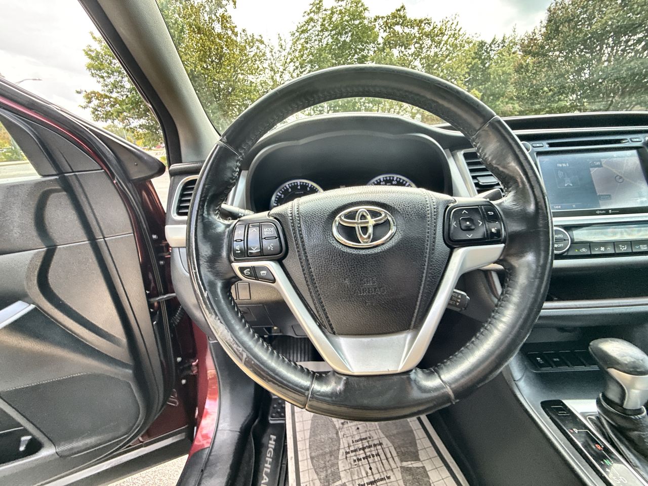 2014 Toyota Highlander Base Hybrid photo 12