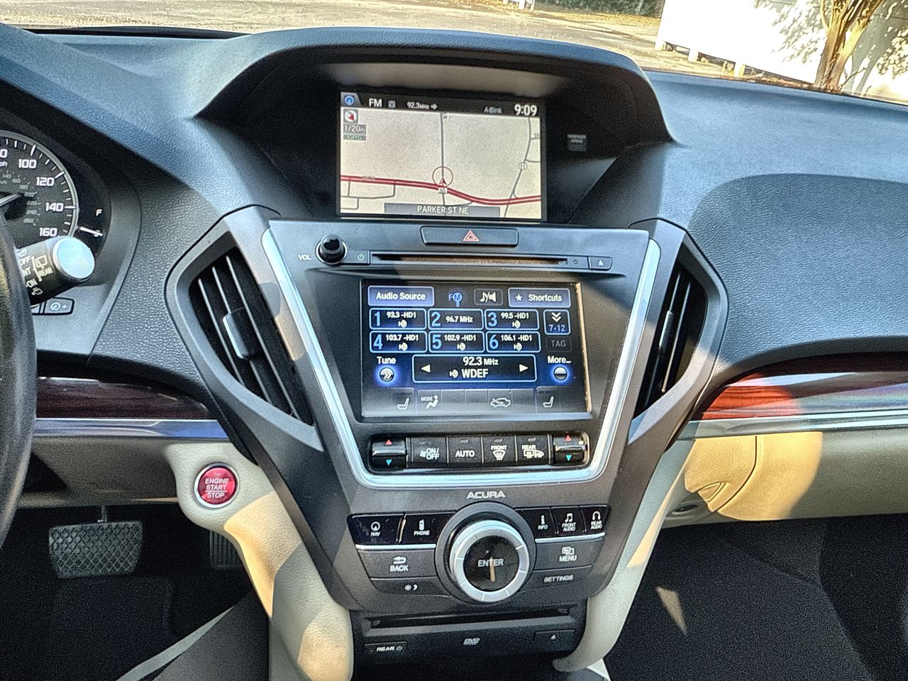 2015 Acura MDX Technology Entertainment photo 17