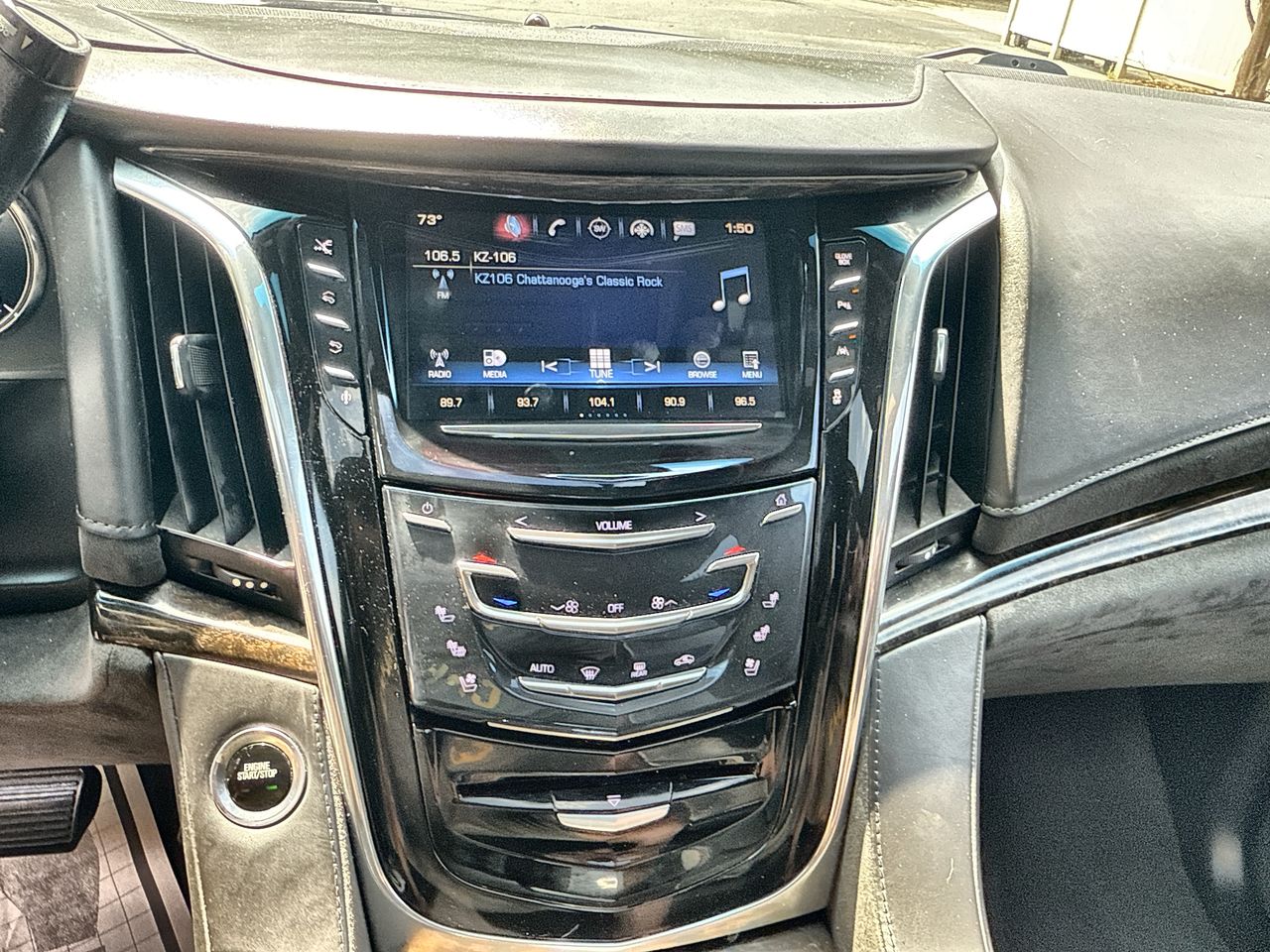 2016 Cadillac Escalade ESV Platinum photo 17