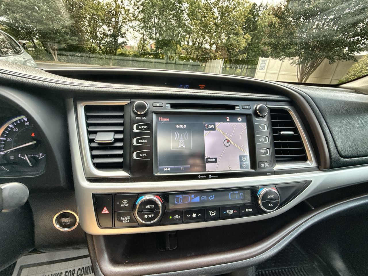 2014 Toyota Highlander Base Hybrid photo 14