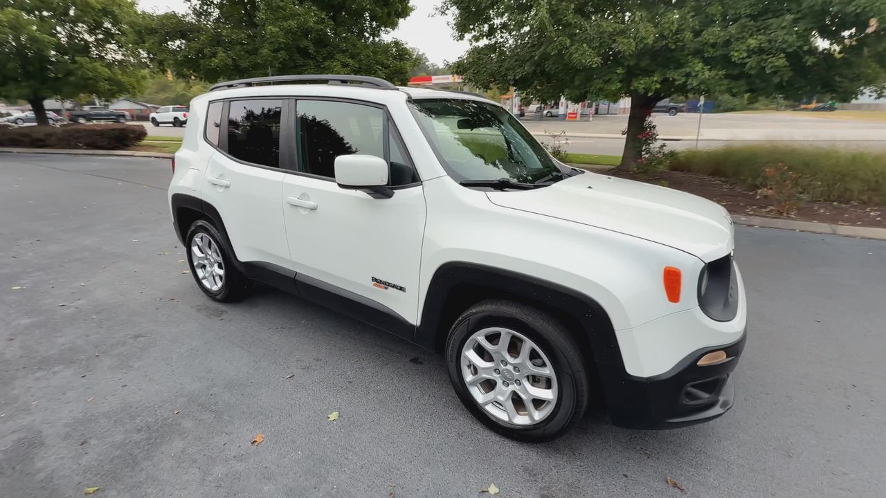 2018 Jeep Renegade Latitude North Edition photo 2