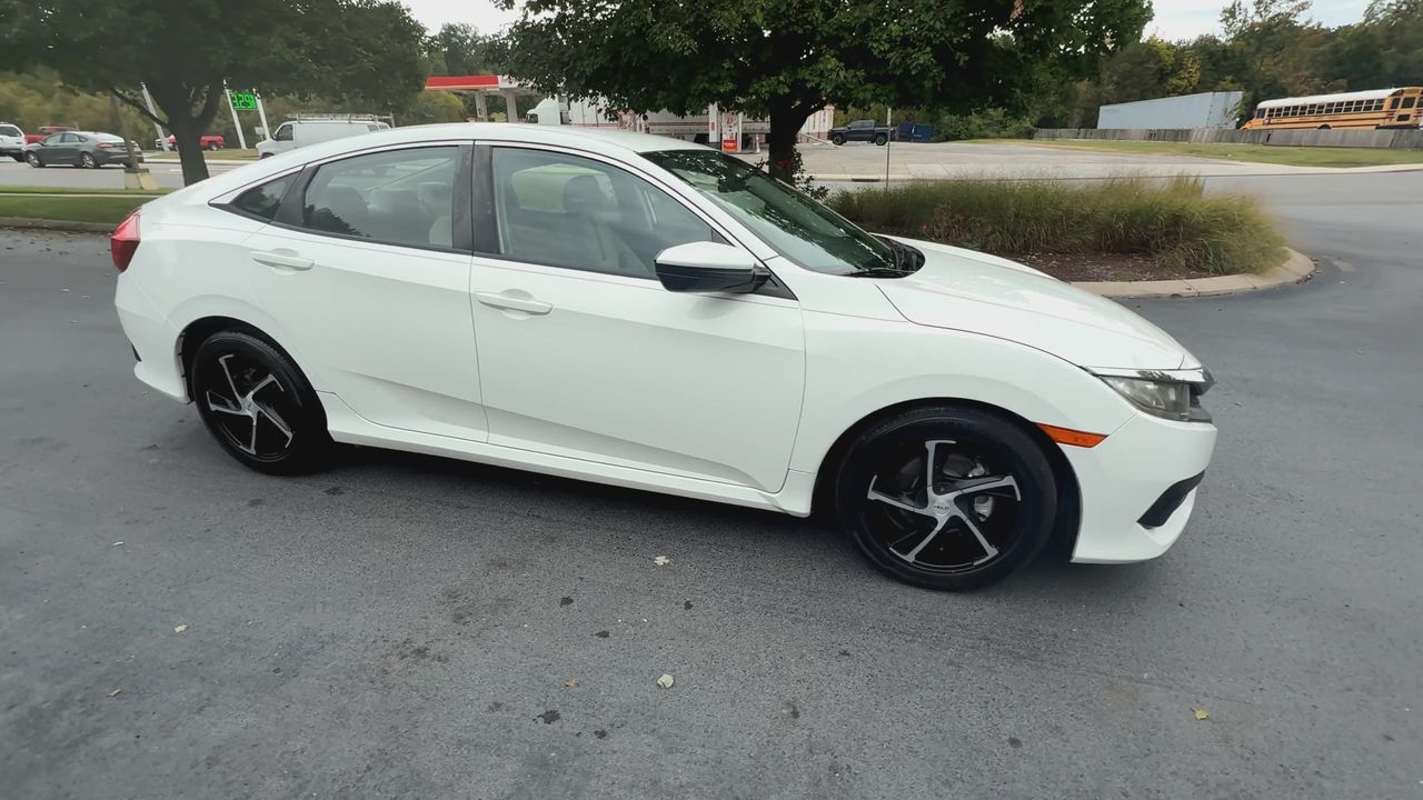 2017 Honda Civic LX photo 2