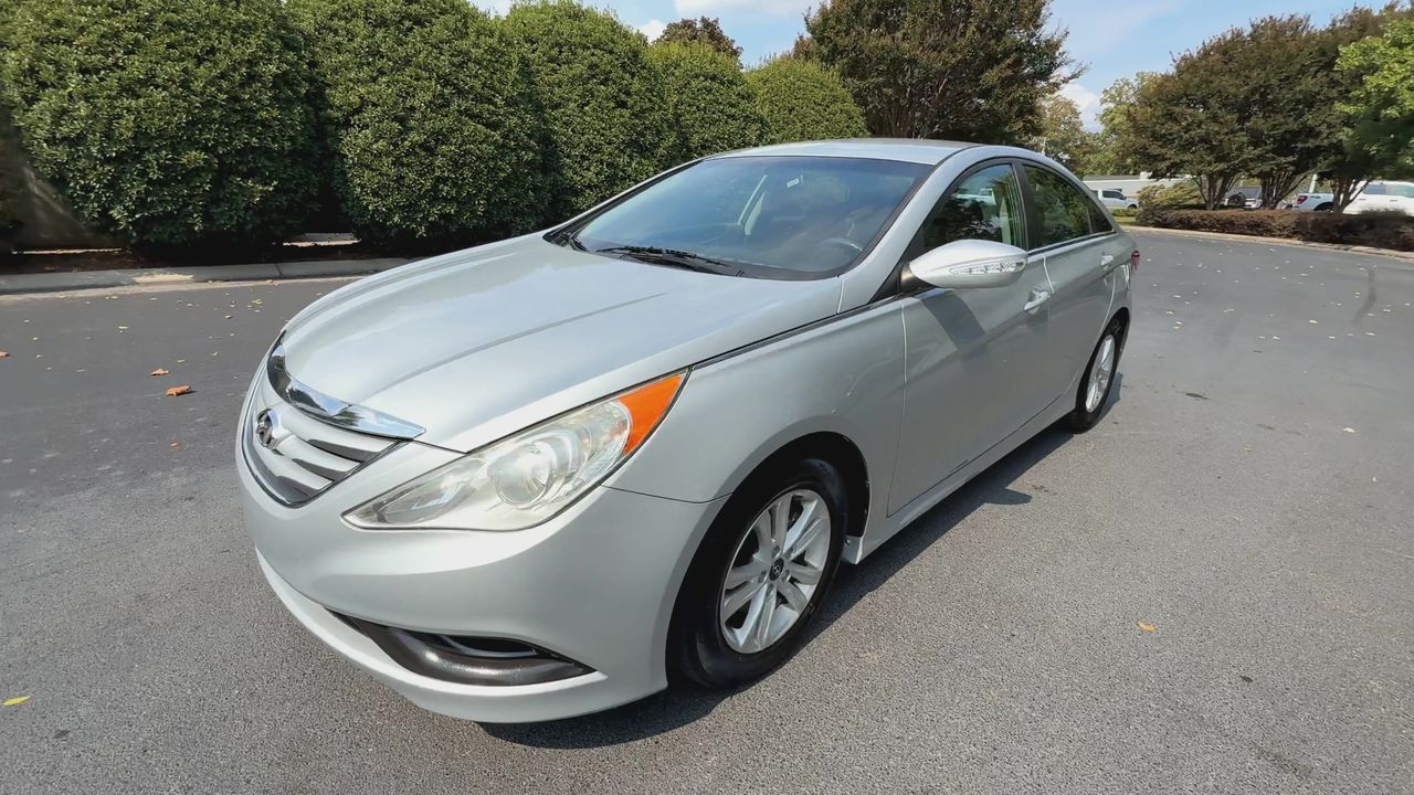 2014 Hyundai Sonata GLS photo 3