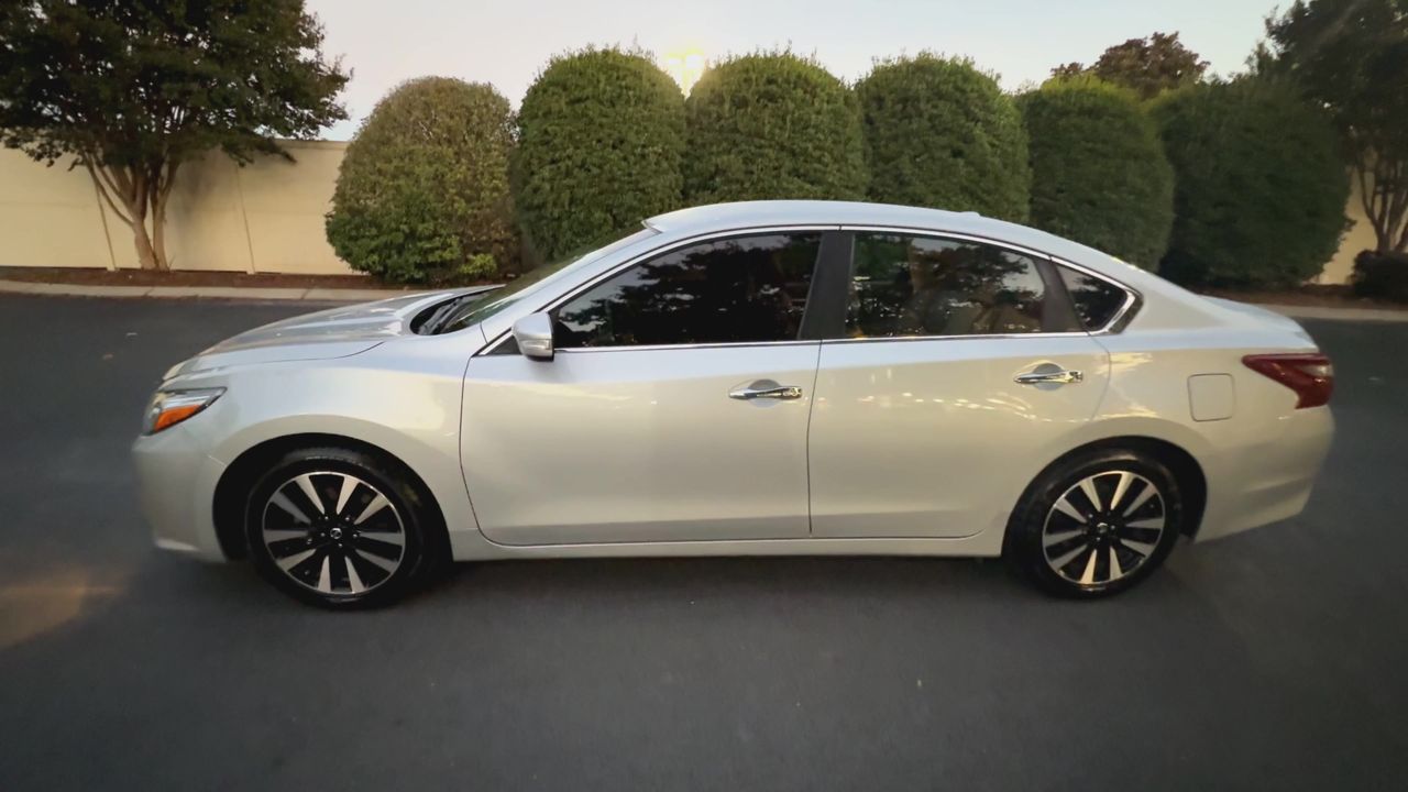 2018 Nissan Altima 2.5 SL photo 4