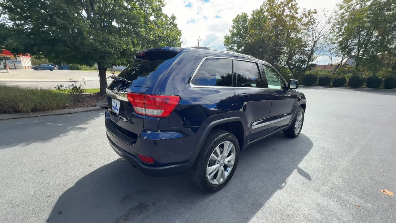2013 Jeep Grand Cherokee Laredo photo 8