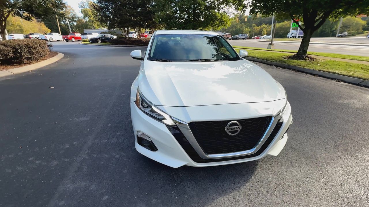 2019 Nissan Altima 2.5 SV photo 3