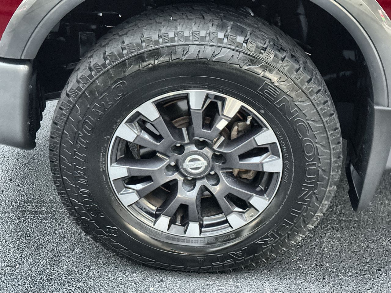 2017 Nissan Titan PRO-4X photo 10