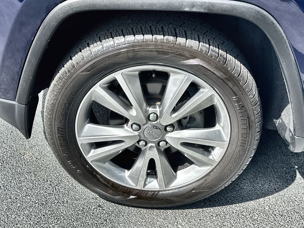 2013 Jeep Grand Cherokee Laredo photo 10