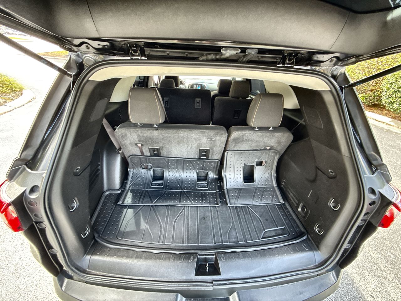 2019 Chevrolet Traverse LS photo 22