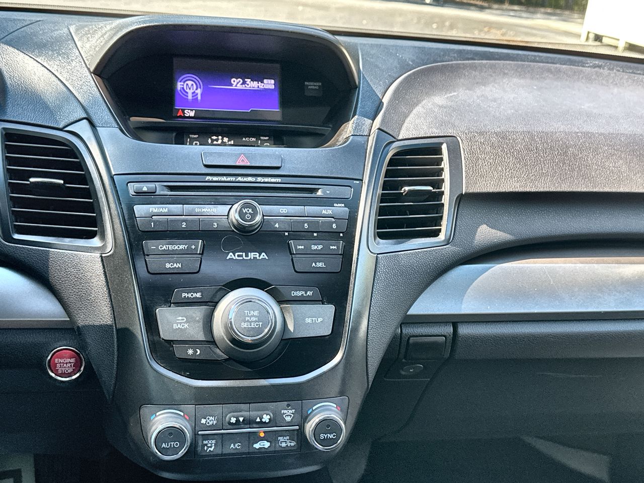 2015 Acura RDX photo 17