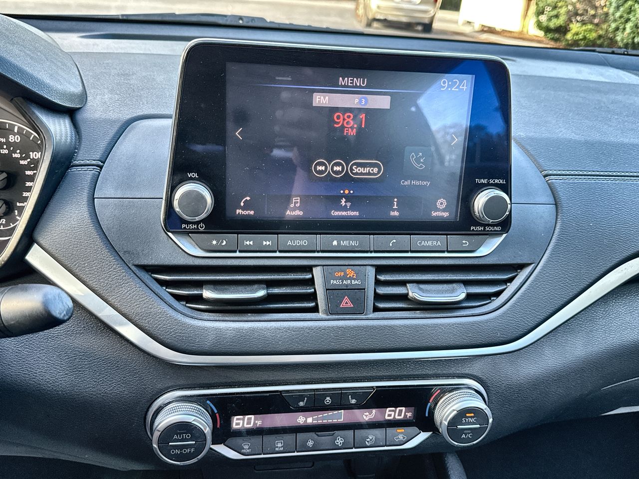 2019 Nissan Altima 2.5 SV photo 17