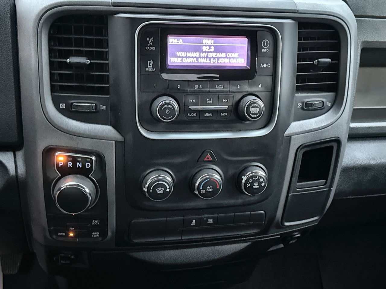 2014 Ram 1500 Express photo 17