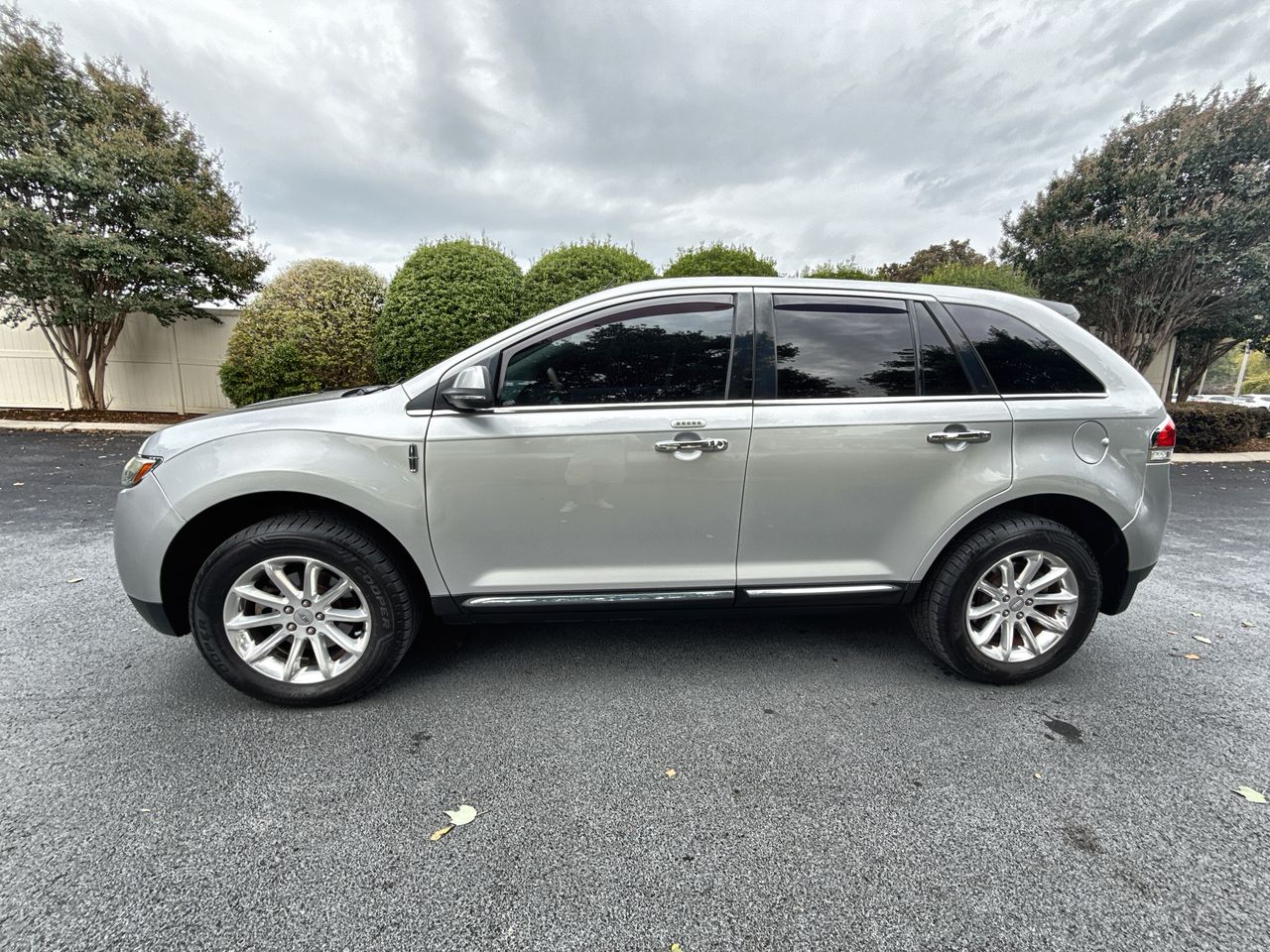 2014 Lincoln MKX Base's photo