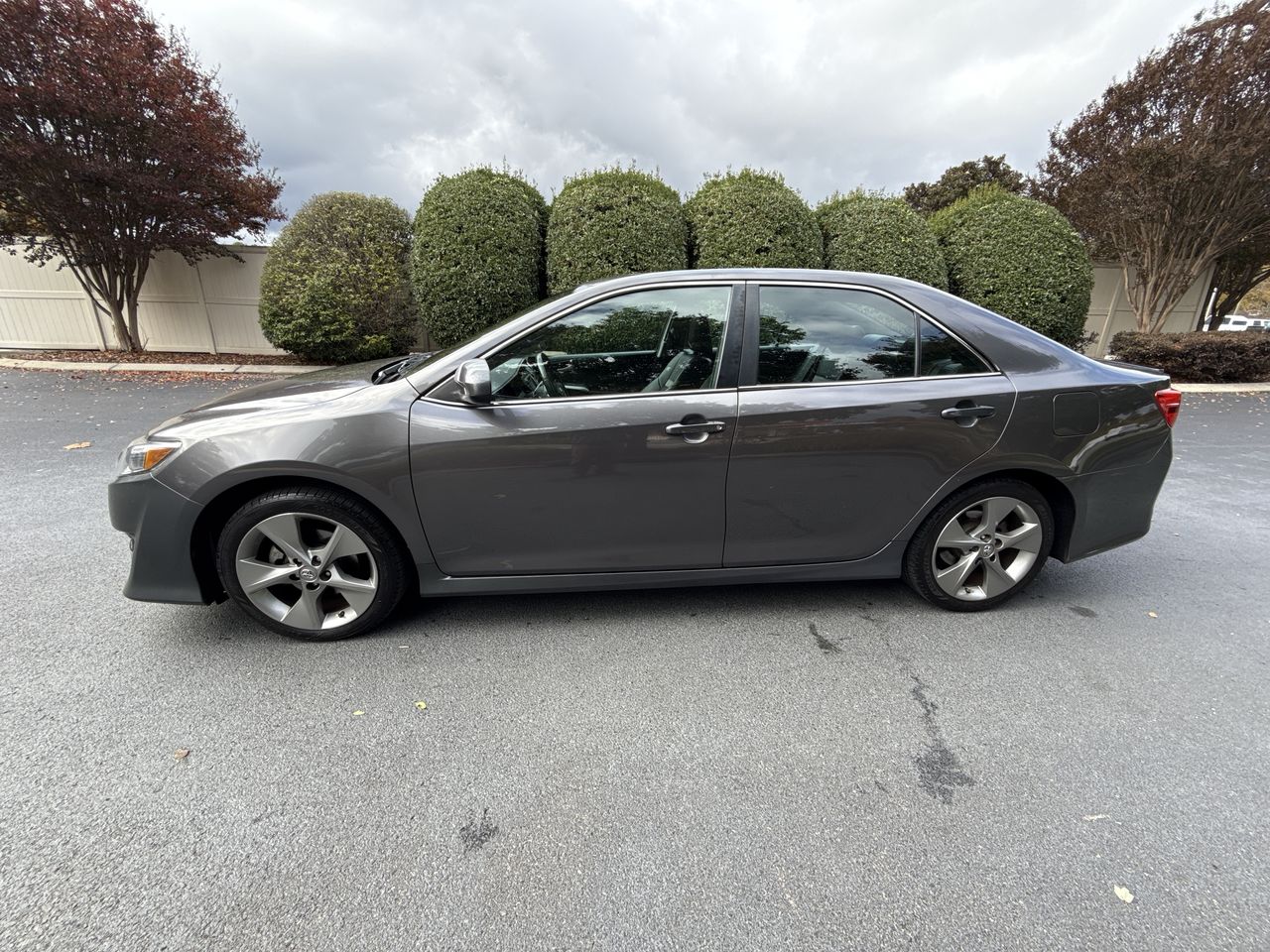 2014 Toyota Camry SE Sport's photo