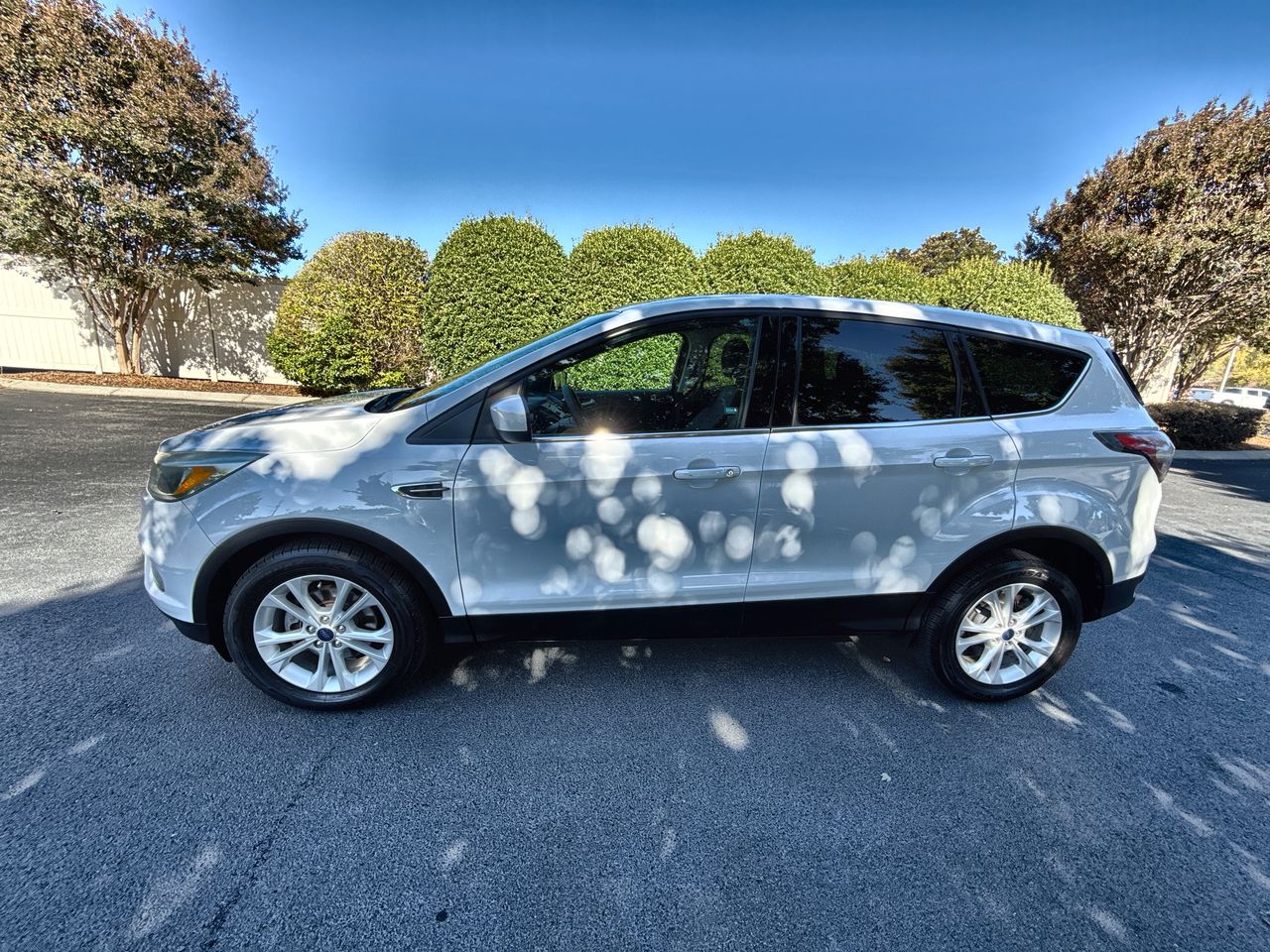 2017 Ford Escape SE's photo