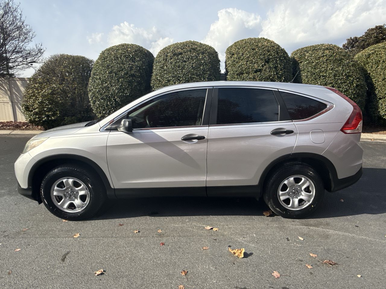 2013 Honda CR-V LX's photo