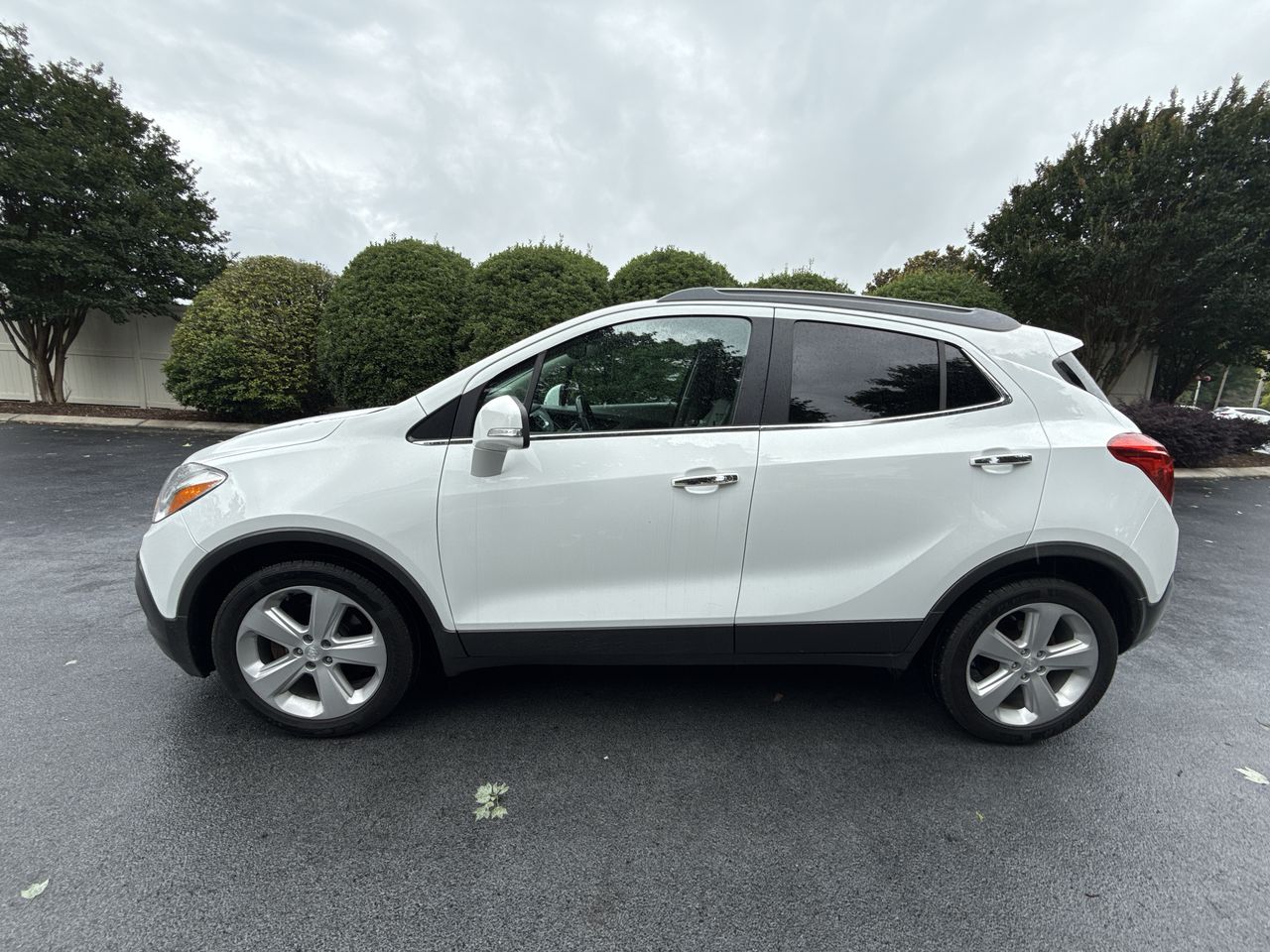 2016 Buick Encore Base's photo