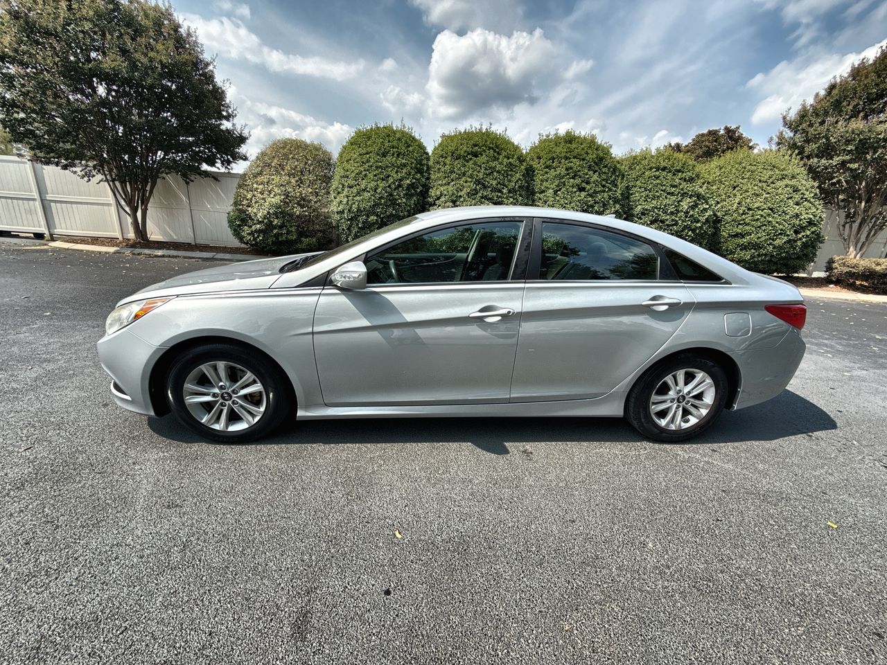2014 Hyundai Sonata GLS's photo