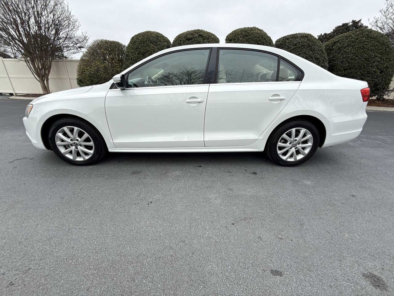 2014 Volkswagen Jetta SE's photo