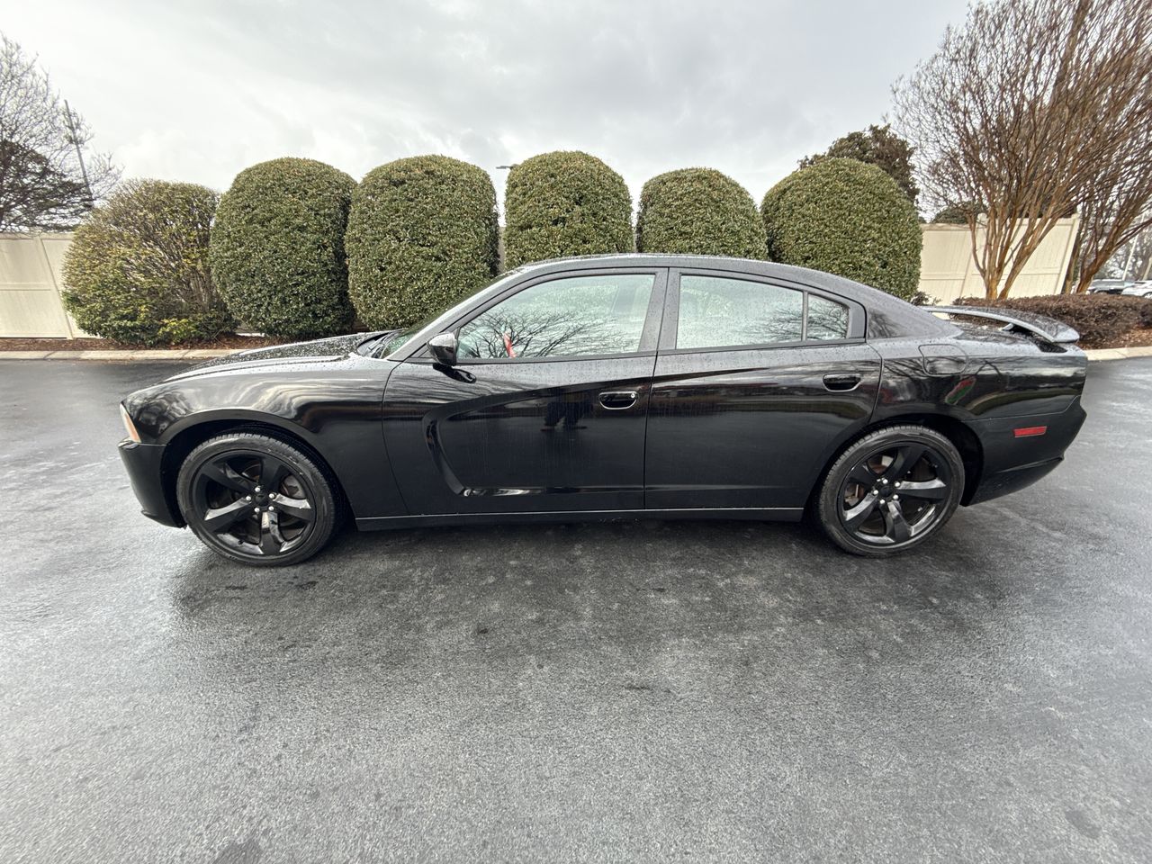 2014 Dodge Charger SXT Plus's photo