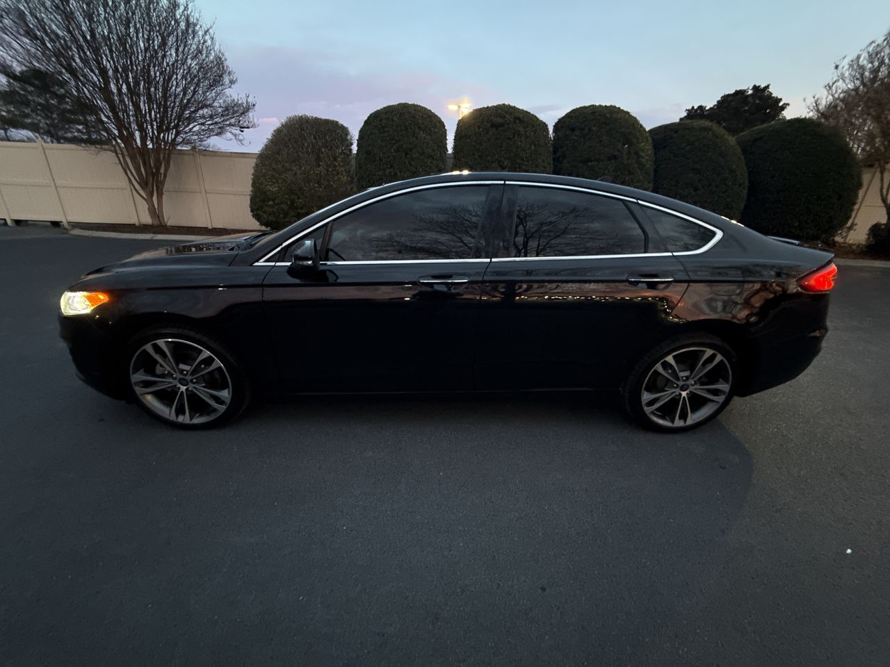 2020 Ford Fusion Titanium's photo