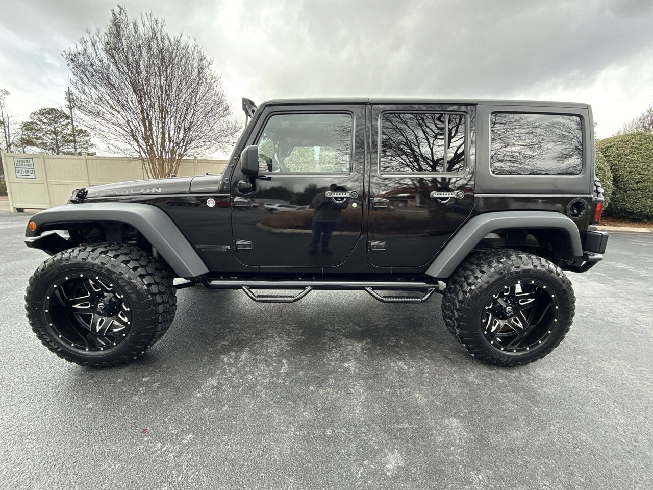 2014 Jeep Wrangler Unlimited Rubicon's photo