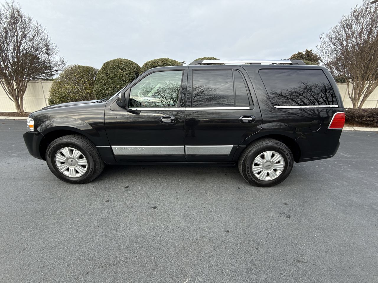 2013 Lincoln Navigator Base's photo
