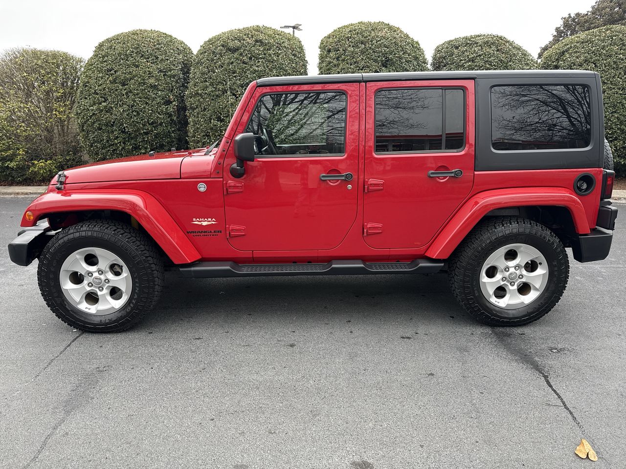 2014 Jeep Wrangler Sahara's photo