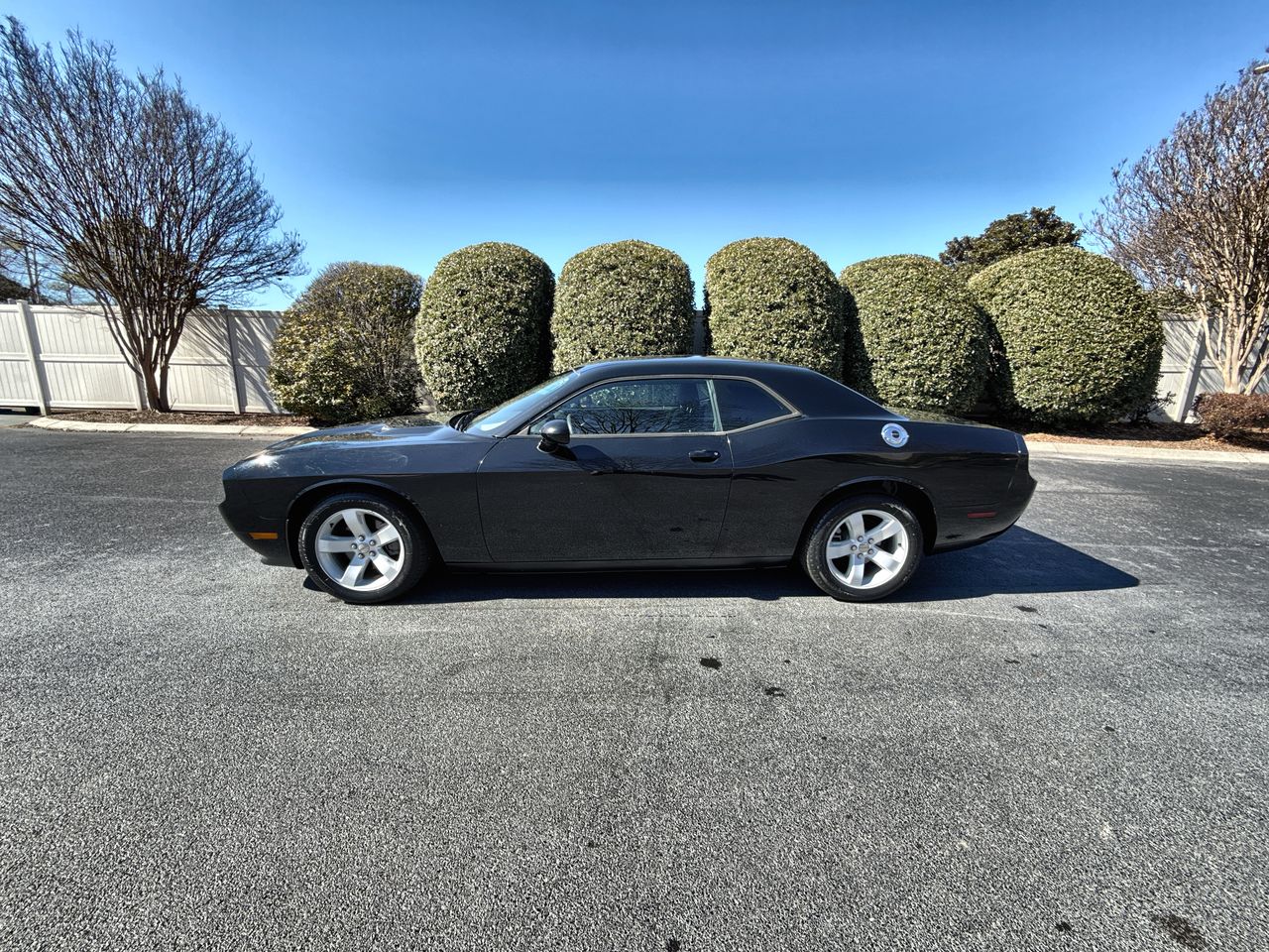 2014 Dodge Challenger SXT's photo