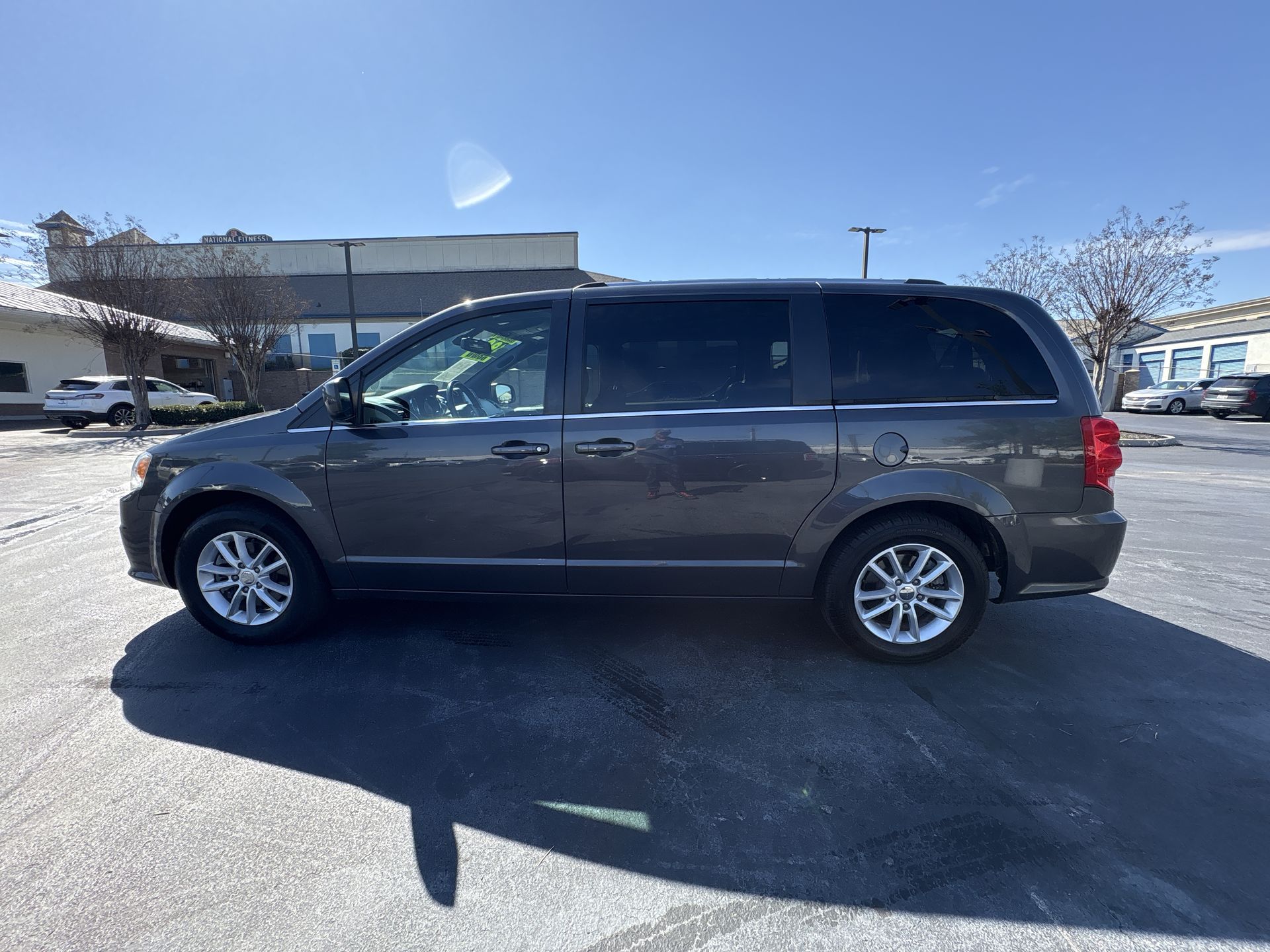 2019 Dodge Grand Caravan SXT's photo