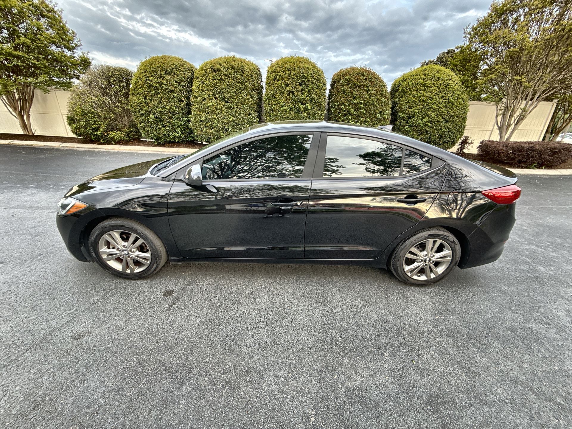 2017 Hyundai Elantra 2.0 SE A/T PZEV's photo